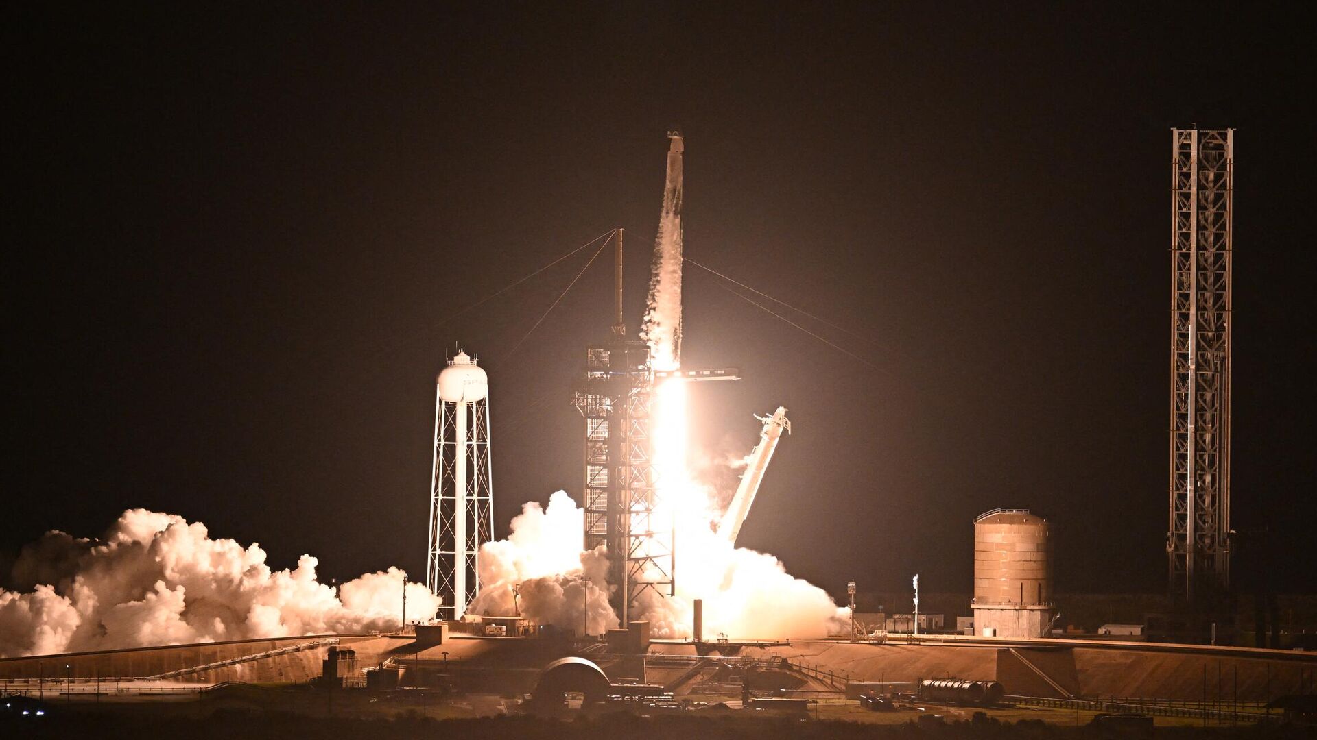 NASA y SpaceX misión Crew-8