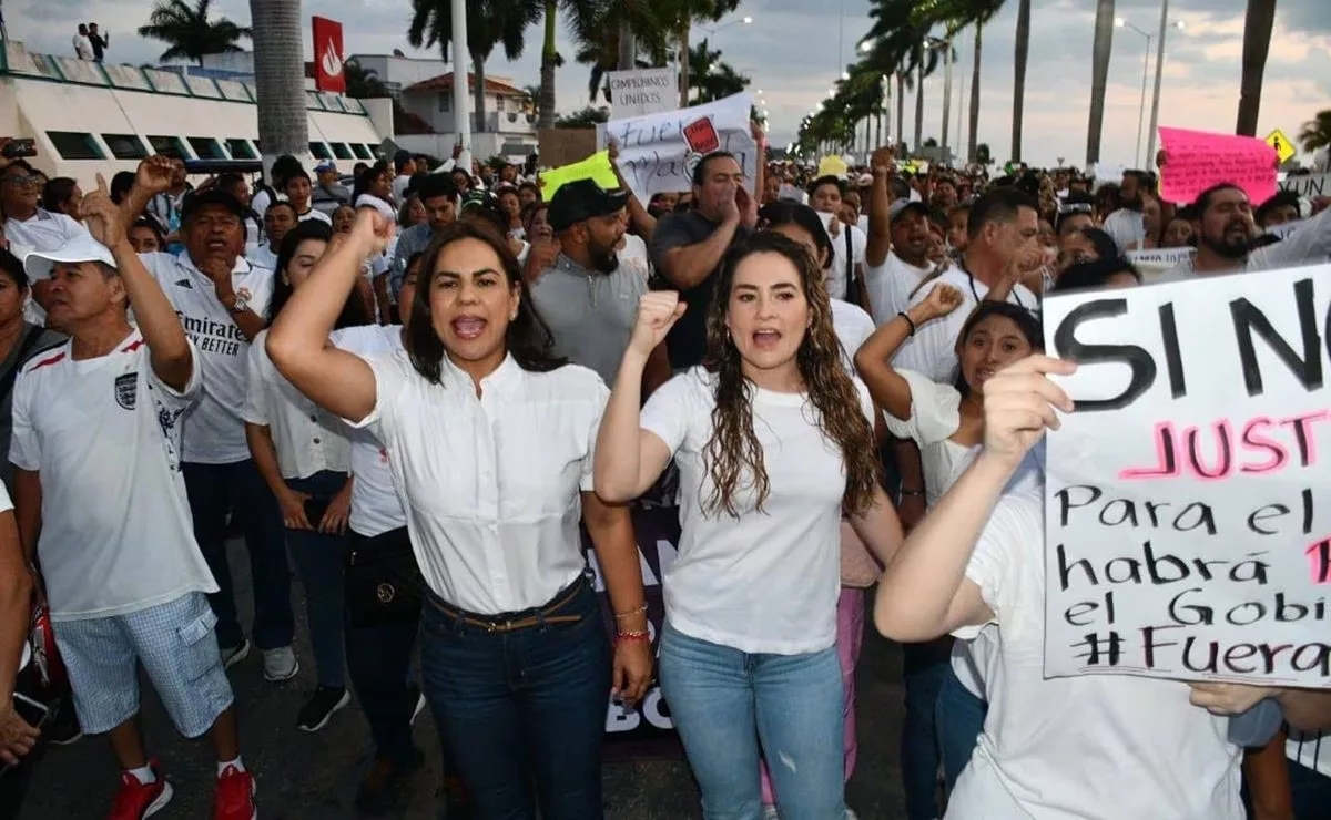 Renuncia de Layda Sansores