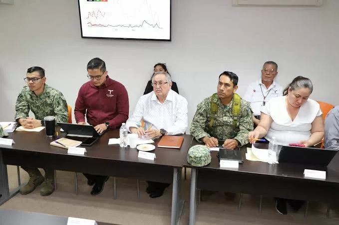 Salud estatal refuerza estrategias preventivas contra enfermedades en reunión técnica