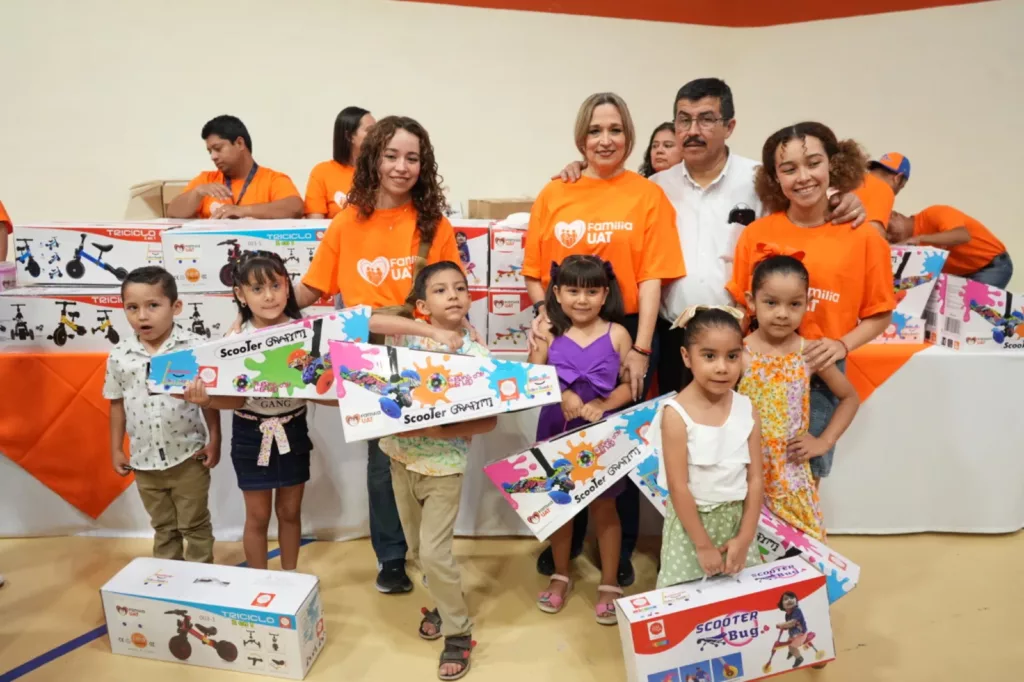 Festival del Día del Niño Presidido por Dámaso Anaya en la UAT