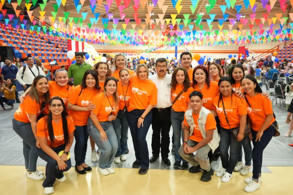 Festival del Día del Niño Presidido por Dámaso Anaya en la UAT