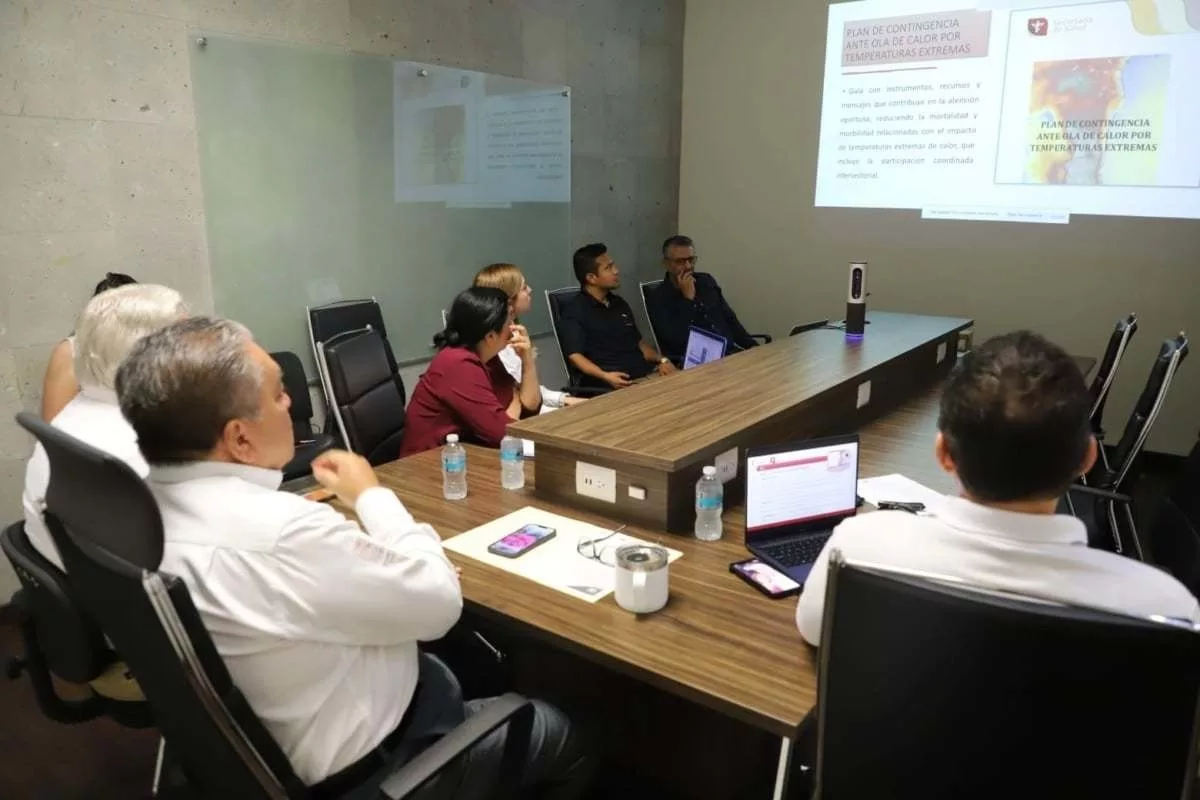 Capacitan a Personal Médico en Tamaulipas Ante Olas de Calor