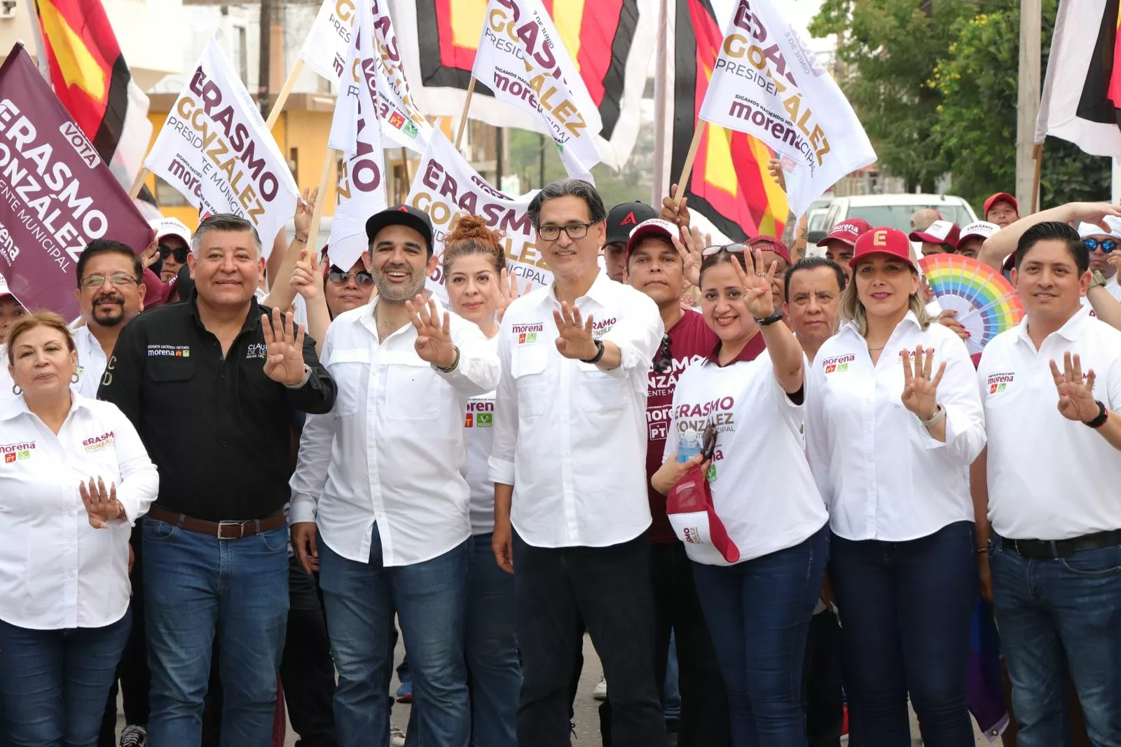 Erasmo González Promete Pavimentación Masiva en Ciudad Madero