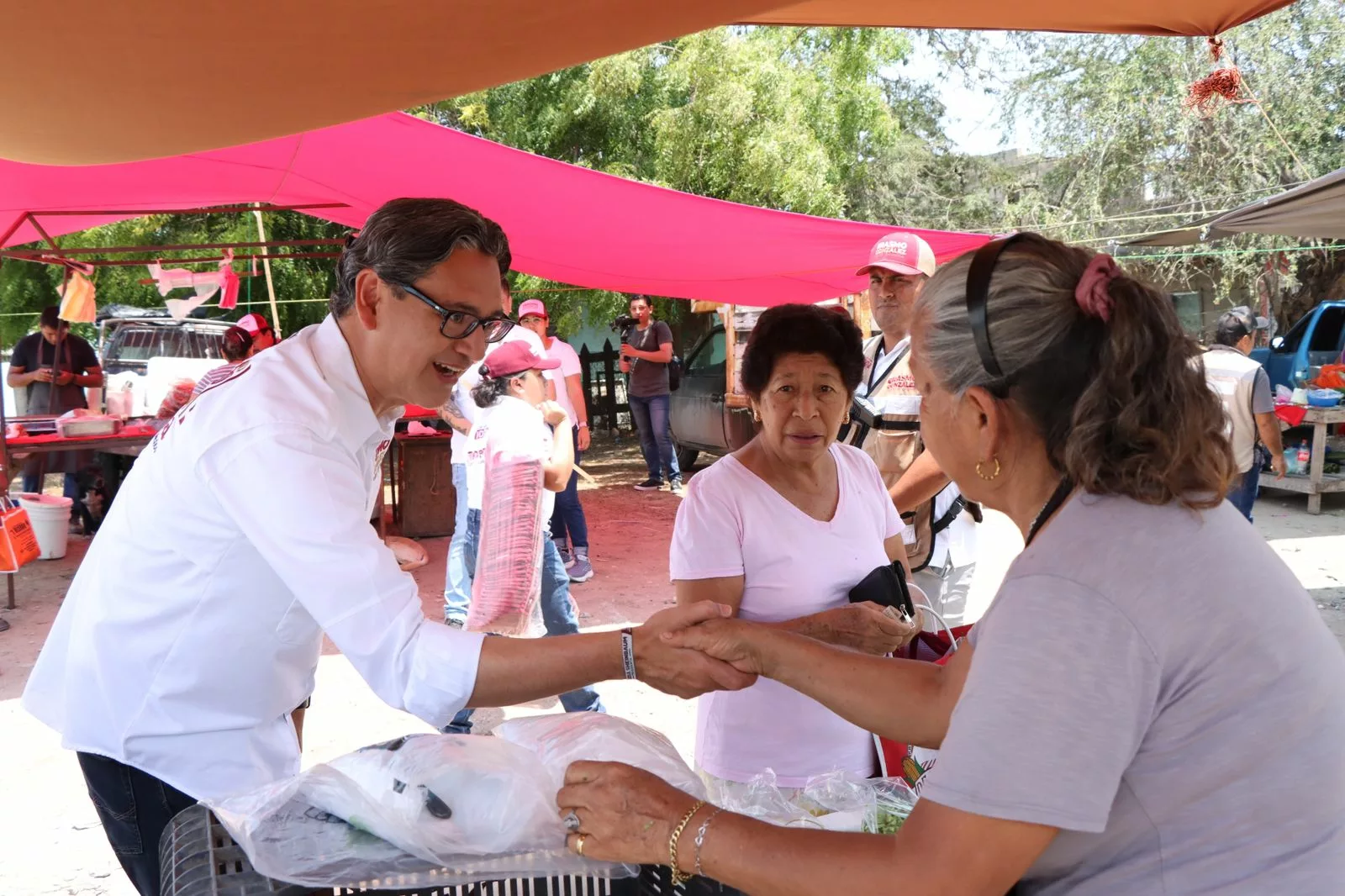 Mujeres de 60 Años Recibirán Pensión con Claudia Sheinbaum