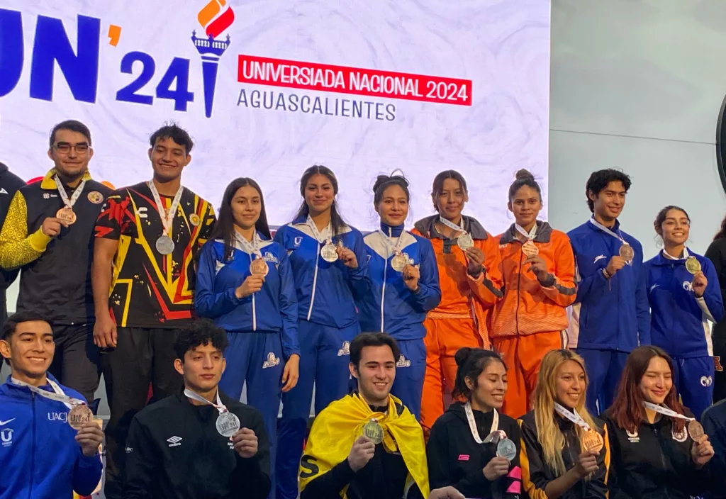 UAT Destaca en Taekwondo con Medallas de Plata y Bronce