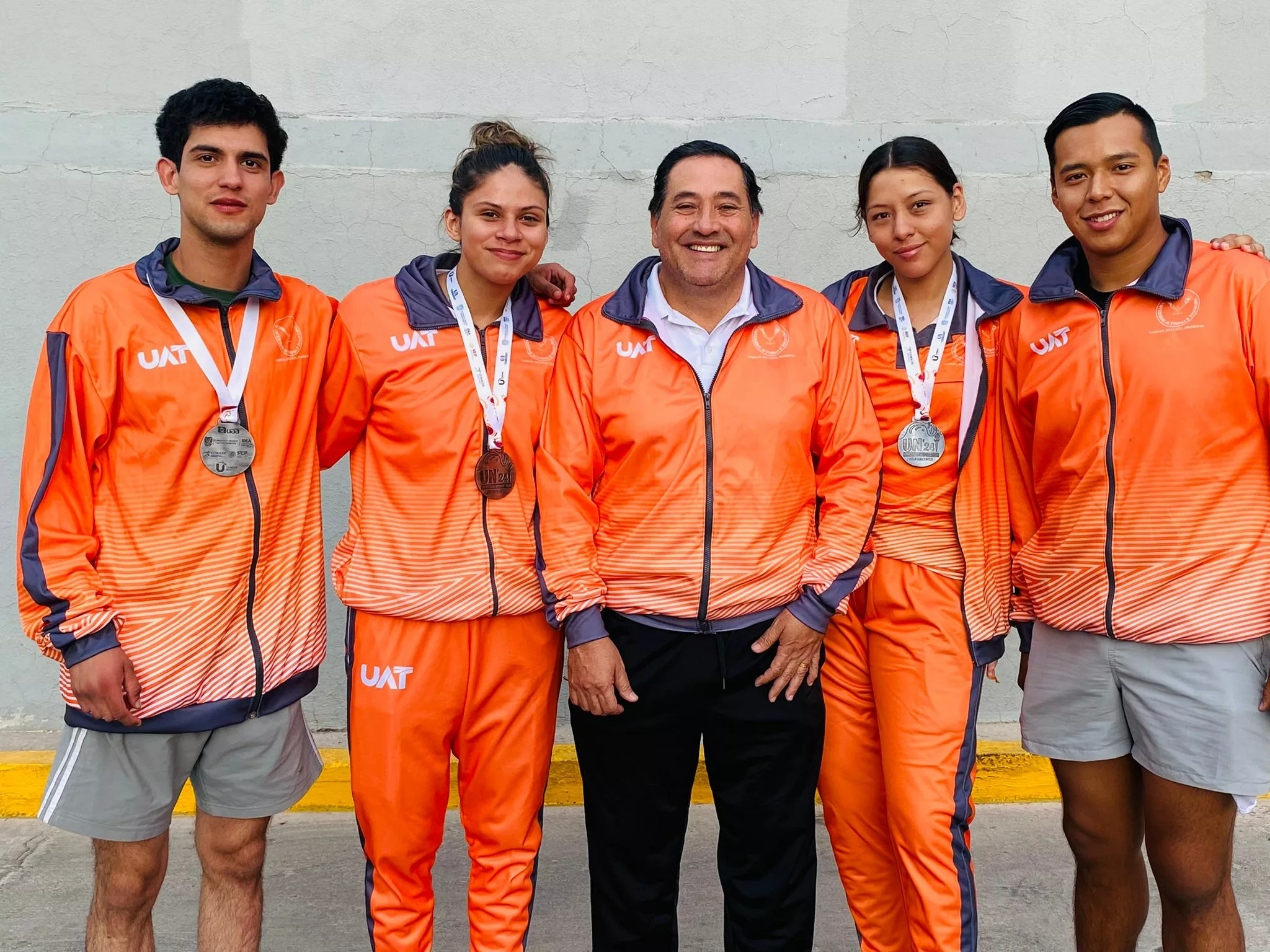 UAT Destaca en Taekwondo con Medallas de Plata y Bronce