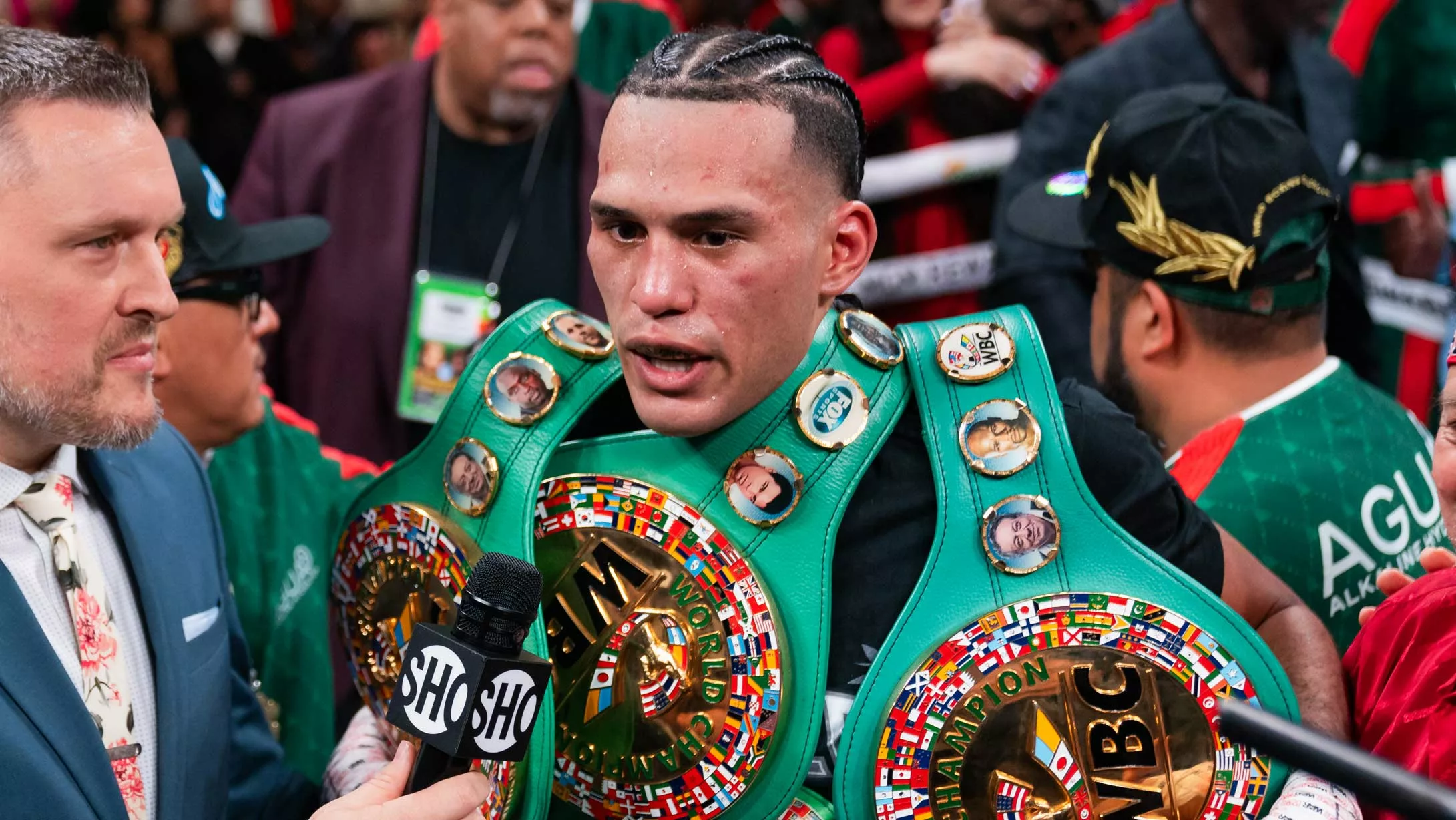 David Benavidez lanza mensaje a 'Canelo' Álvarez, insiste en retarlo