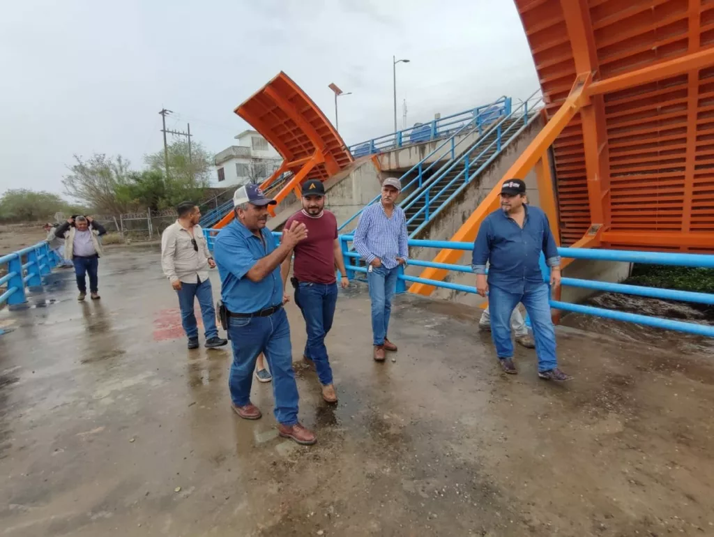 Agradecen al gobernador por el agua en la presa Las Ánimas