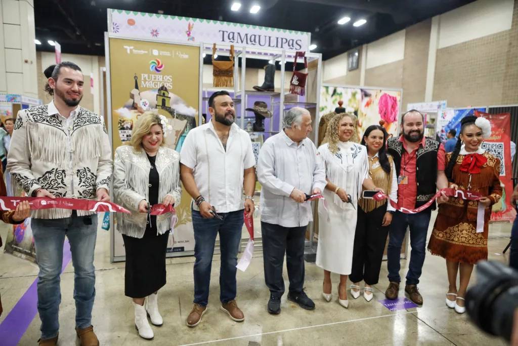 Victoria recibe nombramiento de Barrio Mágico en Tianguis Internacional