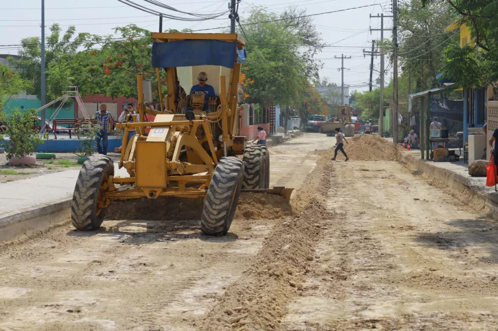 Buen Avance en Obras Viales y Drenaje en Victoria