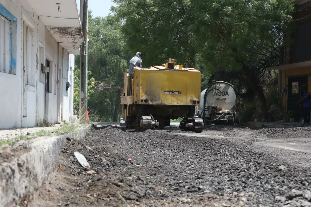 Buen Avance en Obras Viales y Drenaje en Victoria