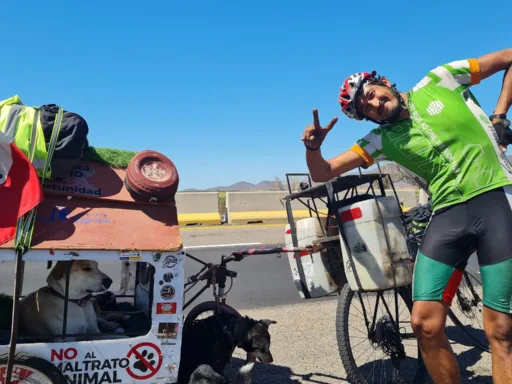 Aventurero Completa su Viaje en Bicicleta por México