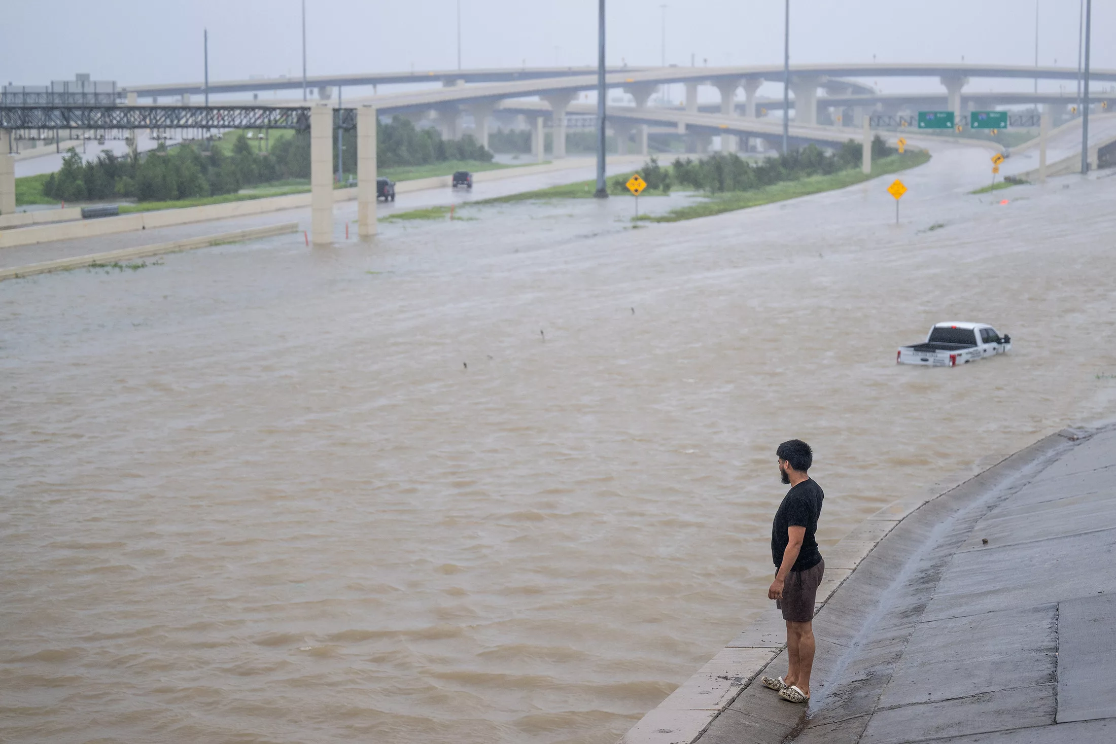 Tres muertos en Montgomery, Texas por el huracán Beryl