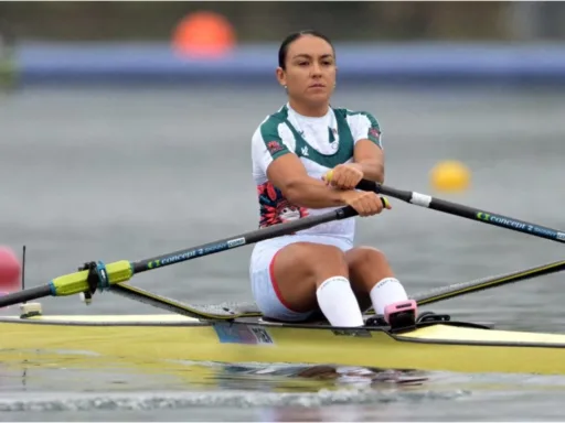 Kenia Lechuga avanza en remo; Miguel de Lara fuera en natación