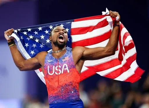 Noah Lyles gana el oro en los 100 metros planos por 5 milésimas