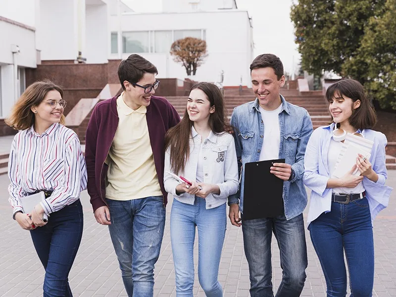 México conmemora el Día Internacional de la Juventud con un análisis del panorama juvenil