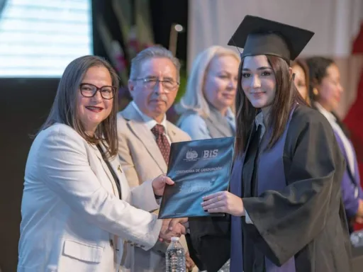 Tamaulipas celebra nuevos licenciados e ingenieros egresados de la Universidad Politécnica de Victoria