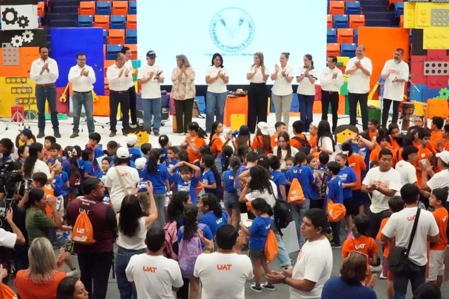 UAT concluye con éxito el campamento infantil "Amor por la Ciencia" 2024