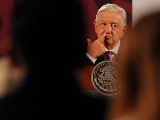 AMLO cuestiona a magistrados y ministros por paro del Poder Judicial: "Ellos ni atienden al pueblo"