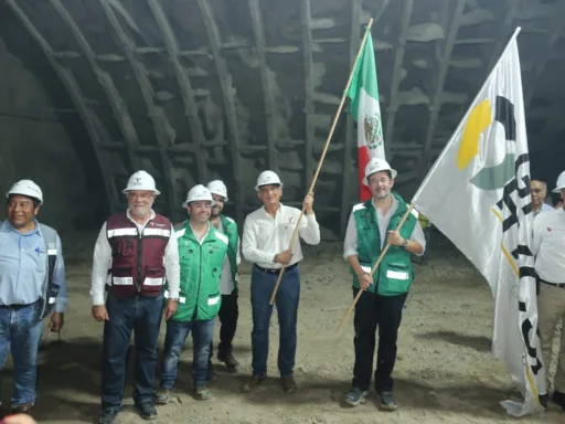 Américo atestigua conexión de túnel en la autopista Mante-Ocampo-Tula