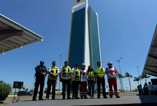 Evacúan a 2,173 personas en Simulacro Nacional 2024 de la Torre Bicentenario