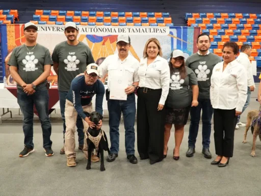 Éxito en el evento 'Adopta un Héroe Canino' de la UAT