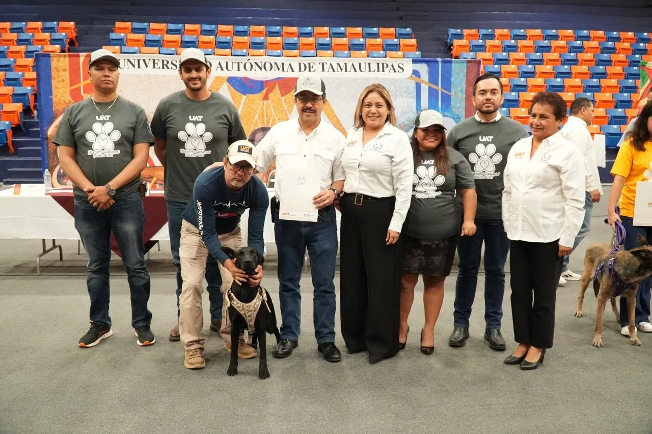 Éxito en el evento 'Adopta un Héroe Canino' de la UAT