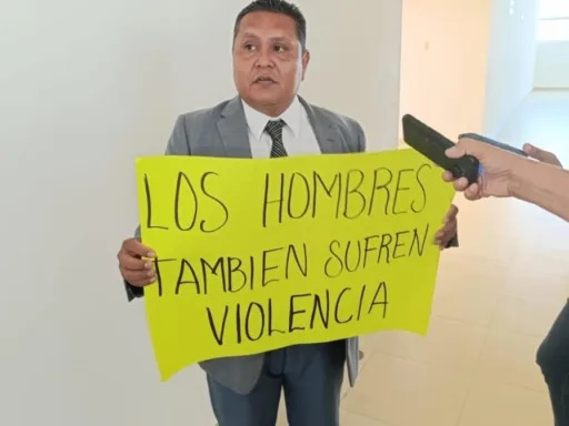 Diputado de Morena en Tamaulipas genera polémica al considerar "microviolencia" no hacer lonche al marido