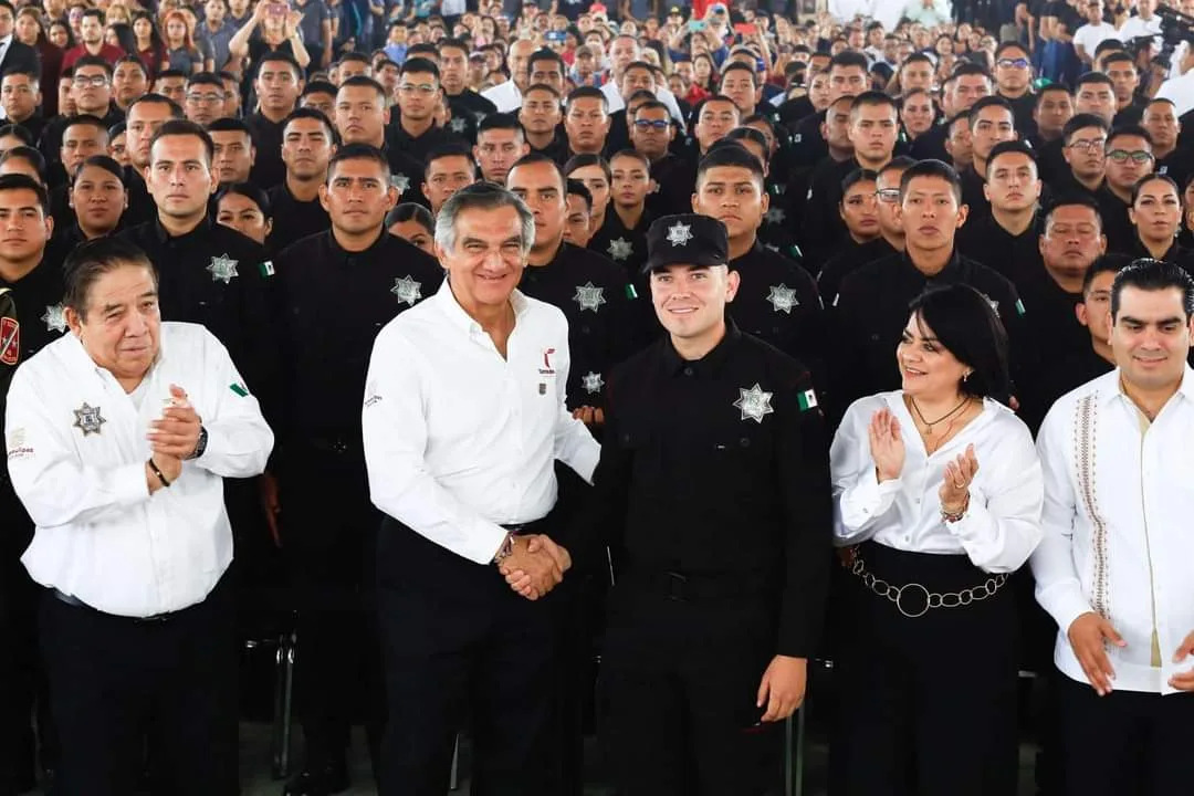 Preside Gobernador Graduación de Cadetes que se Unen a la Guardia Estatal