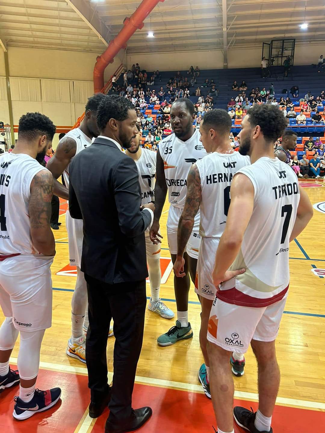 ¡Correcaminos en crisis! El equipo se desploma en la Liga Nacional de Baloncesto Profesional