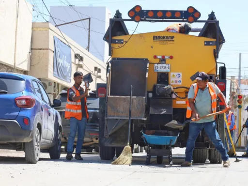 Municipio de Victoria intensifica programa de bacheo en la zona centro