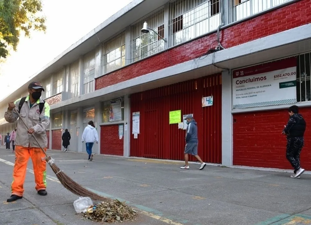 ¿Habrá mega puente al finalizar septiembre? Consulta el calendario escolar