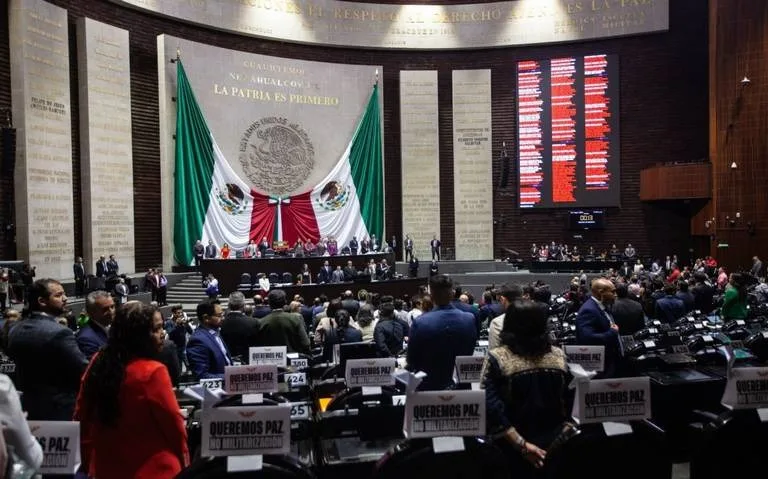 Diputados alistan reformas en salario mínimo y apoyo a jóvenes