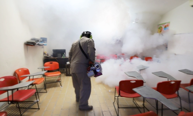 Fumigarán escuelas en riesgo de dengue en Victoria