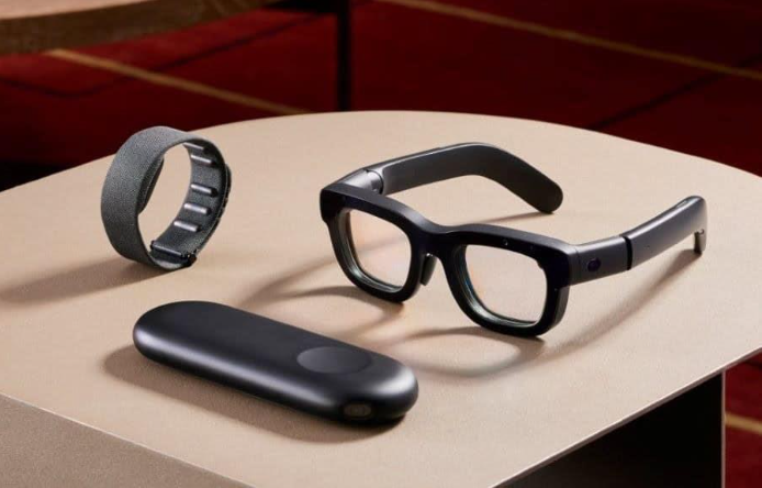 Meta presenta su primer prototipo de gafas inteligentes de realidad aumentada