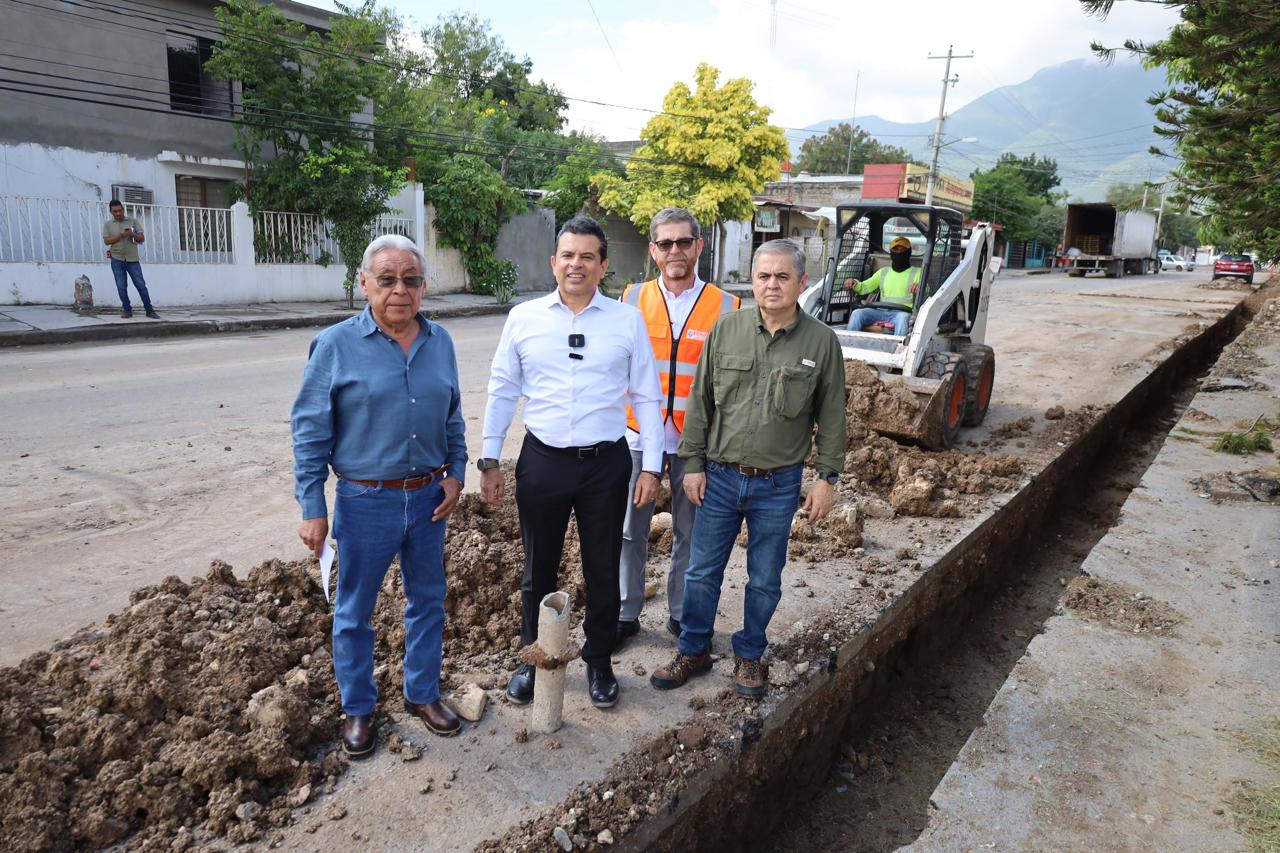 Lalo Gattás Supervisa Obra Hidráulica en la Colonia Miguel Alemán