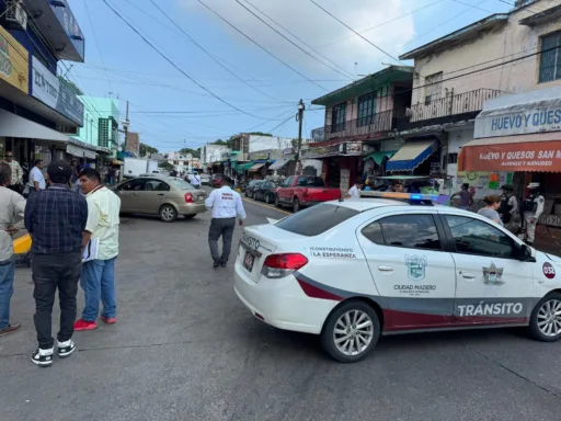 Ayuntamiento de Madero implementa operativo para el respeto de espacios en la calle 13 de Enero