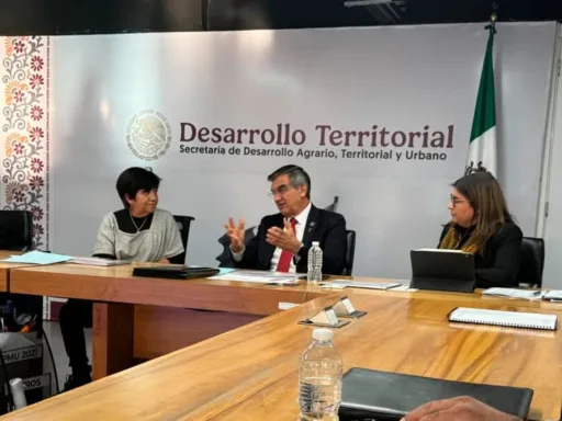 Gobernador y Sedatu acuerdan fortalecer la regularización de la tenencia de la tierra