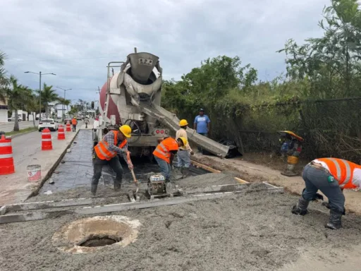 Agiliza COMAPA Sur pavimentación de calles y rehabilitación de líneas en Ciudad Madero