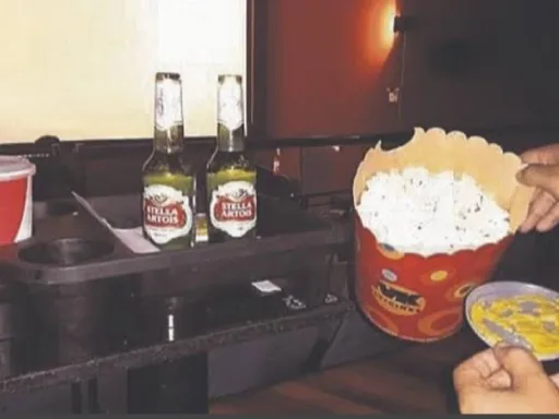 Aprobada la venta de cerveza en cines de Tamaulipas.