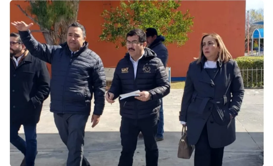 Rector Dámaso Anaya supervisa obras de la UAT en Nuevo Laredo